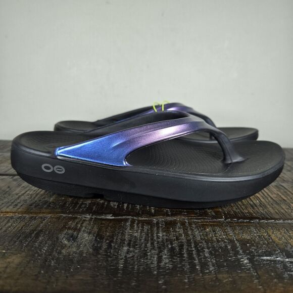OOFOS Shoes - NEW Oofos Oolala Luxe Womens Size 6 Recovery Flip Flop Sandals Midnight Blue